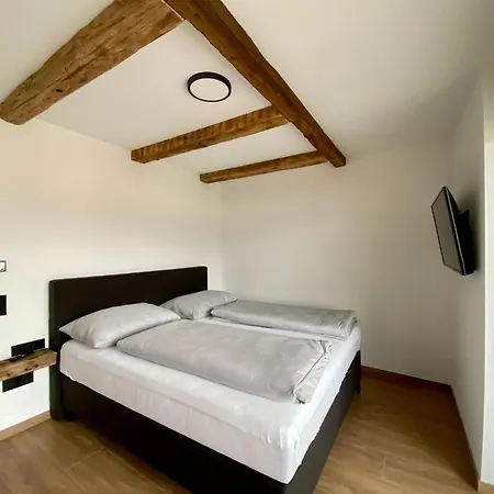 Apartment Schnurr-bartl With Panoramic View Saalfelden